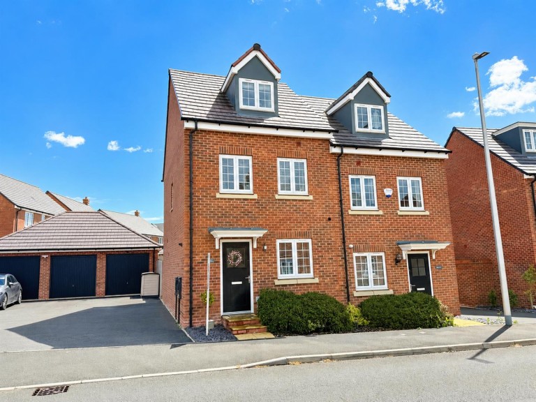 Images for Trussell Way, Cawston, Rugby, CV22