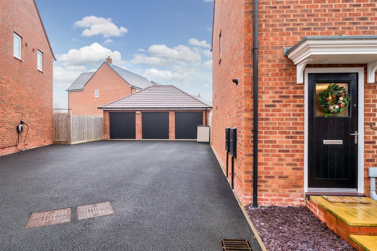 Images for Trussell Way, Cawston, Rugby, CV22