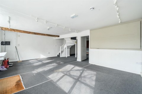 Click the photo for more details of Hendford, Yeovil