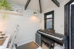 Images for Davies Close, Hugglescote, LE67