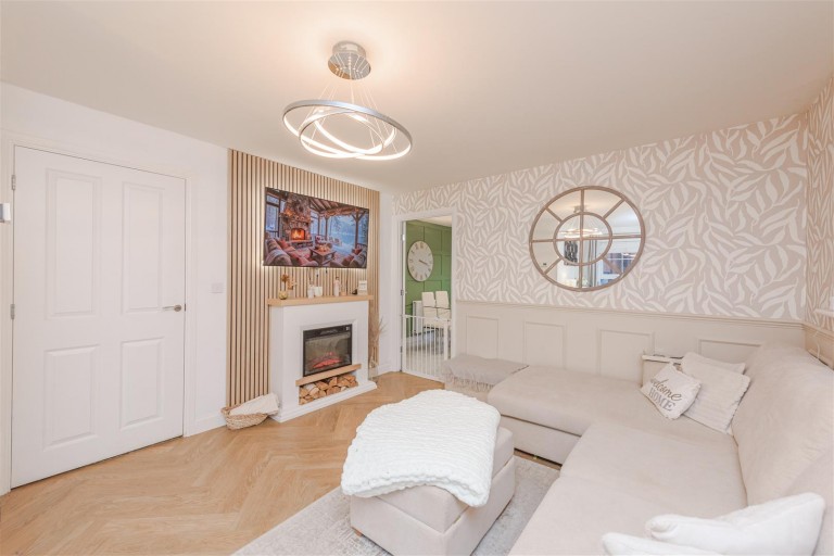 Images for Davies Close, Hugglescote, LE67