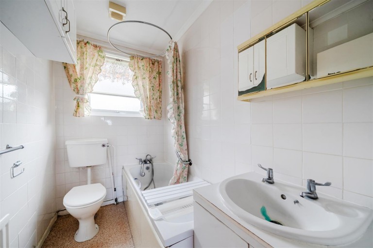 Images for Dugdell Close, Ferndown