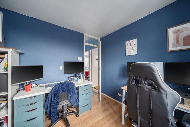 Images for Eastwood Grove, Rugby, CV21