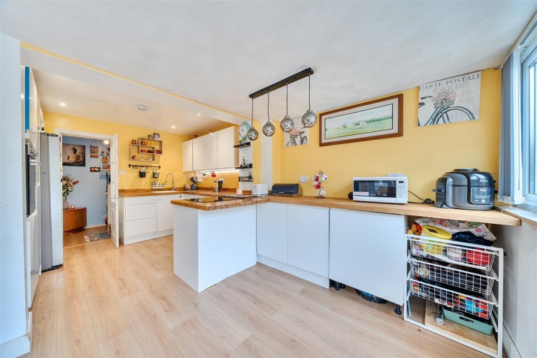 Images for Eastwood Grove, Rugby, CV21