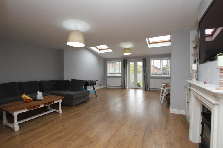 Images for Hillside, Sutton, Ely