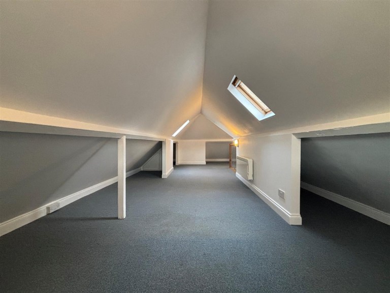 Images for The Broadway, Totland Bay