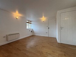 Images for The Broadway, Totland Bay