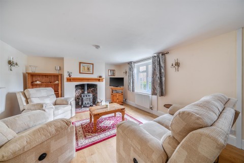 Click the photo for more details of Shroton, Blandford Forum