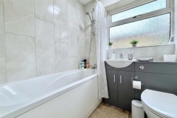 Images for Ninth Avenue, Grantham