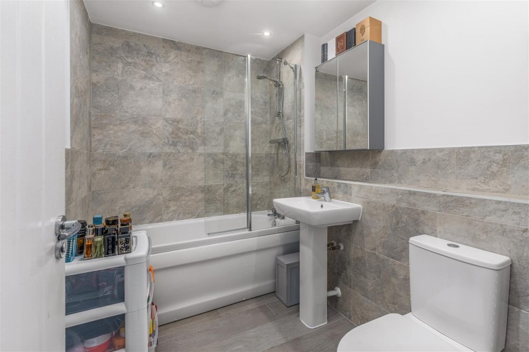 Images for Kingerlee Road, Banbury