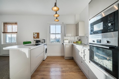 Click the photo for more details of 10 West Allington, Bridport