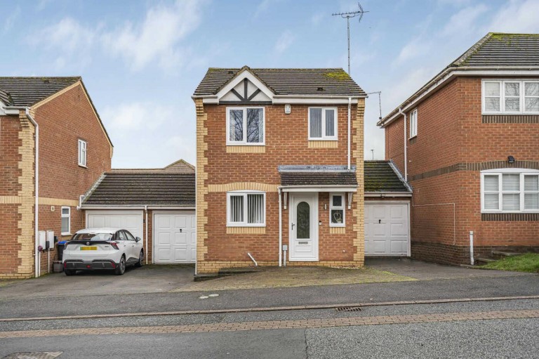 Images for 12, Naseby Drive, Lang Farm, Daventry NN11