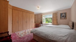 Images for Knighton Grange Road, Oadby, Leicestershire