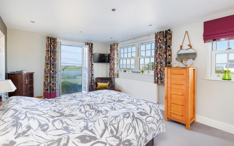 Images for Gurnard, Isle of Wight