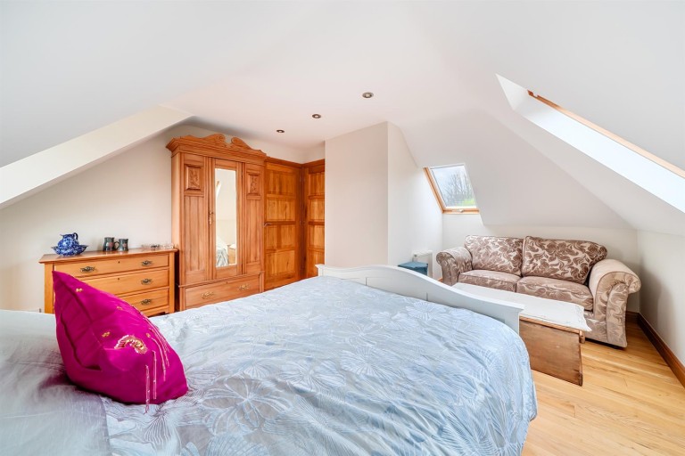 Images for Higher Shapter Close, Topsham, Exeter