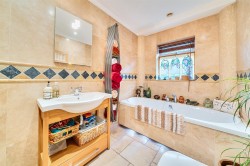 Images for Higher Shapter Close, Topsham, Exeter