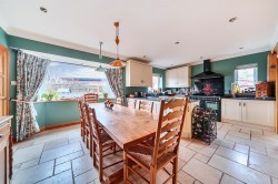 Images for Higher Shapter Close, Topsham, Exeter