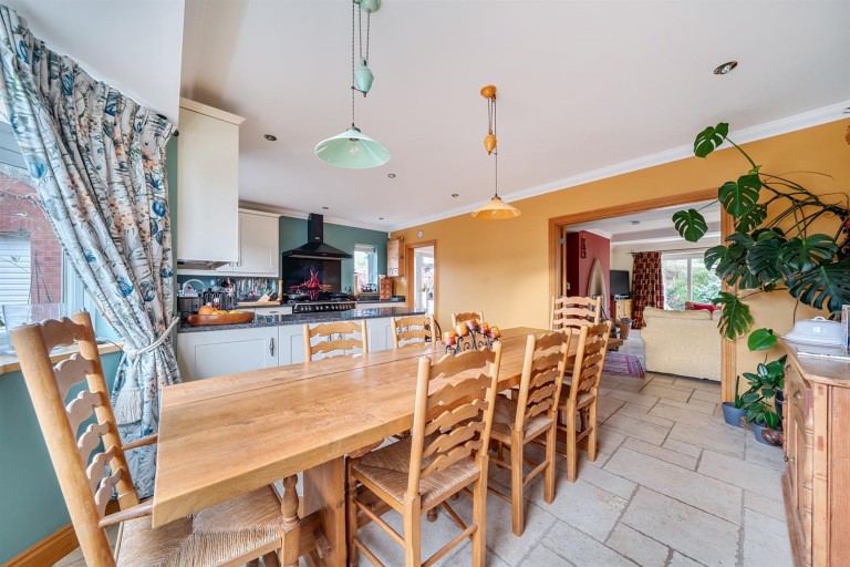 Images for Higher Shapter Close, Topsham, Exeter