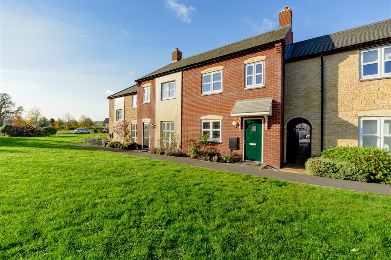 Click the photo for more details of Chepstow Court, Barleythorpe, Rutland
