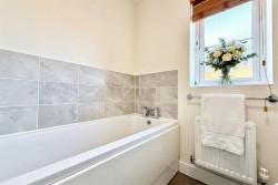 Images for Phoenix Lane, Fernwood, Newark