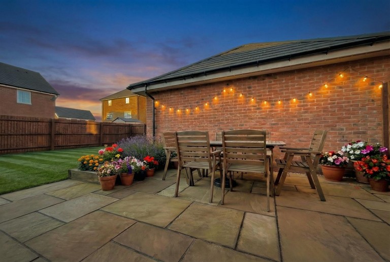 Images for Phoenix Lane, Fernwood, Newark