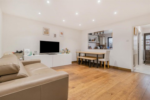 Click the photo for more details of Barry Lynham Drive, Newmarket