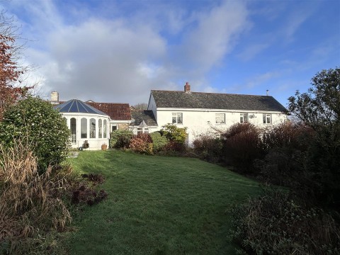 Click the photo for more details of Near Brayford