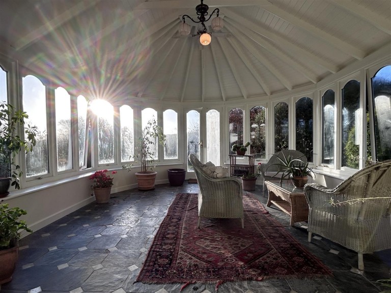 Images for Near Brayford