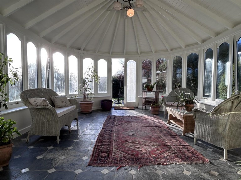 Images for Near Brayford