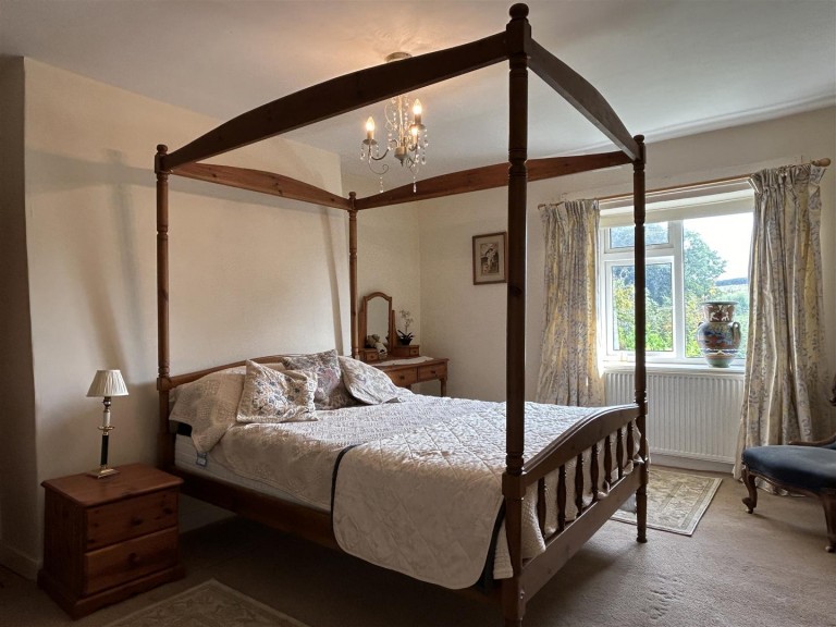 Images for Near Brayford