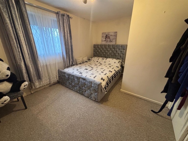 Images for Kilbale Crescent, Banbury