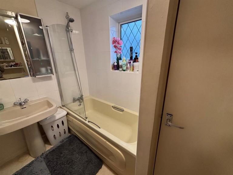 Images for Kilbale Crescent, Banbury