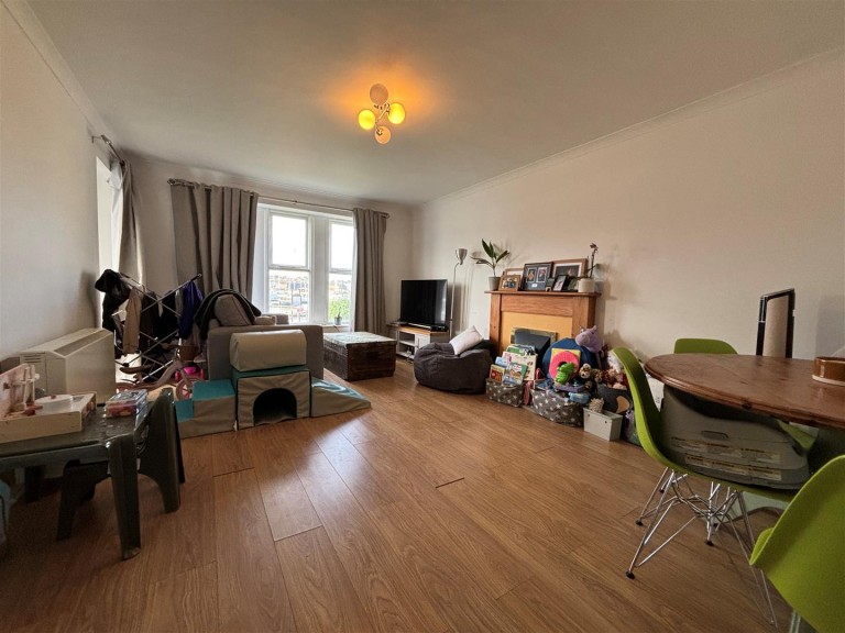 Images for Cavalier Quay, East Cowes