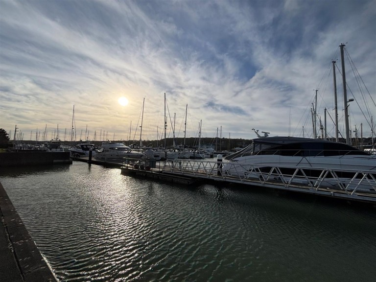 Images for Cavalier Quay, East Cowes