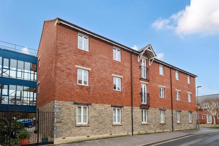 Images for Folly Mill Lodge, South Street, Bridport