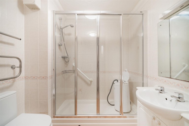 Images for Folly Mill Lodge, South Street, Bridport