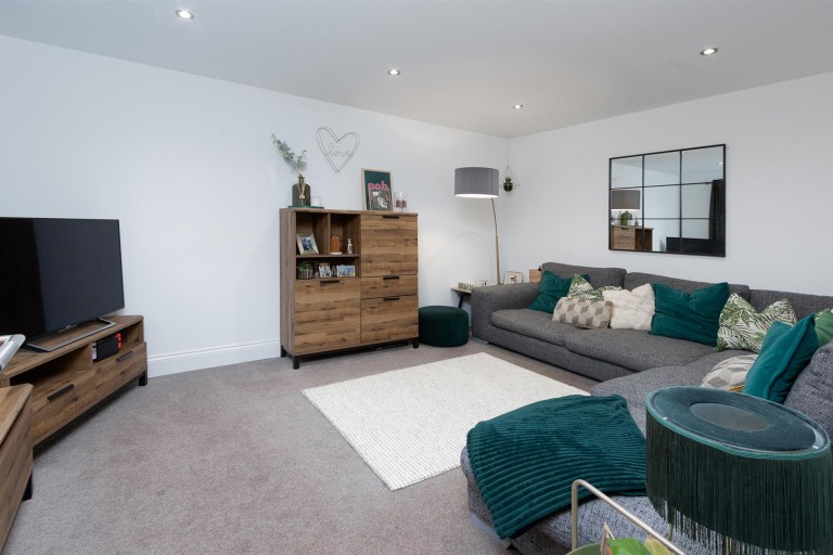 Images for Blackthorn Gardens, Whetstone, Leicester, LE8