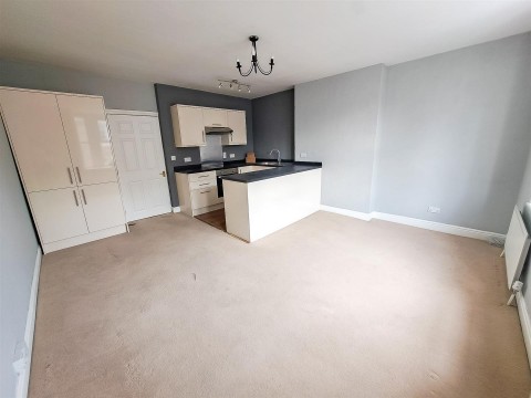 Click the photo for more details of College Street, Northampton, NN1