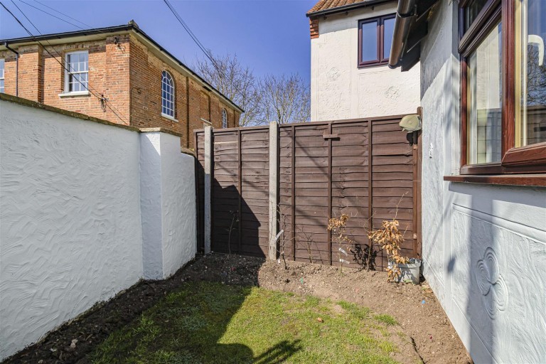 Images for Half Moon Yard, Nethergate Street, Clare, Sudbury