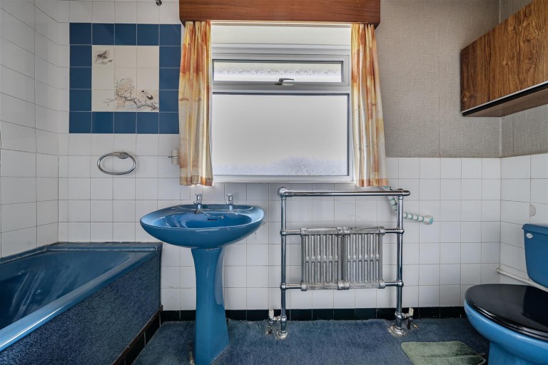 Images for Kingsbere Crescent, Dorchester, Dorset