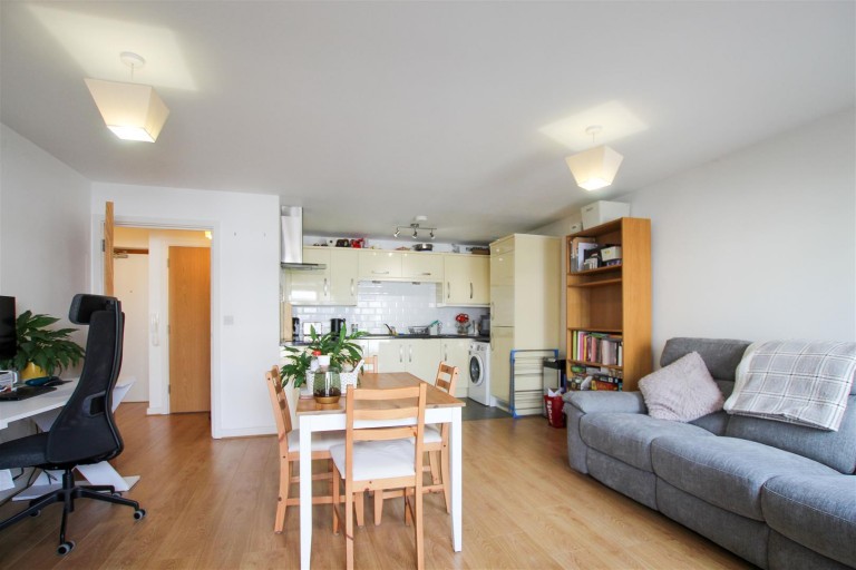 Images for Glenalmond Avenue, Cambridge