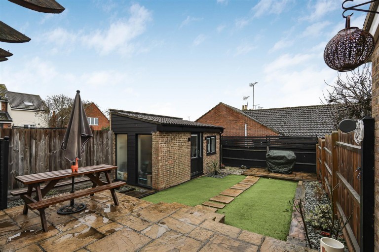 Images for Markings Field, Saffron Walden