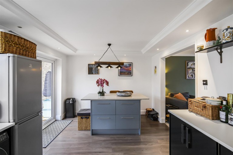 Images for Markings Field, Saffron Walden