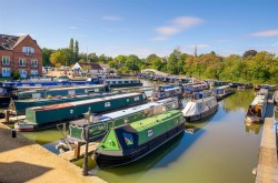 Images for 5, Makepeace House, Eastfields, Braunston, NN11