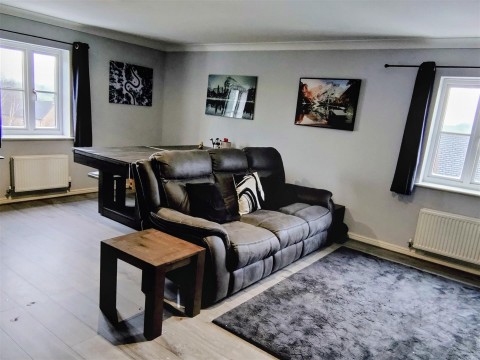 Click the photo for more details of 5, Makepeace House, Eastfields, Braunston, NN11