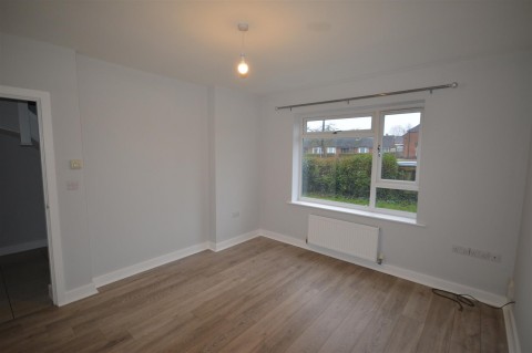 Click the photo for more details of Laughton Way, Lincoln