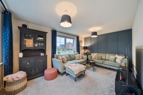 Click the photo for more details of Crimson close, Rugby, CV22