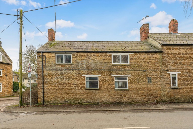 Images for Royal Oak Lane, Middleton Cheney, Banbury