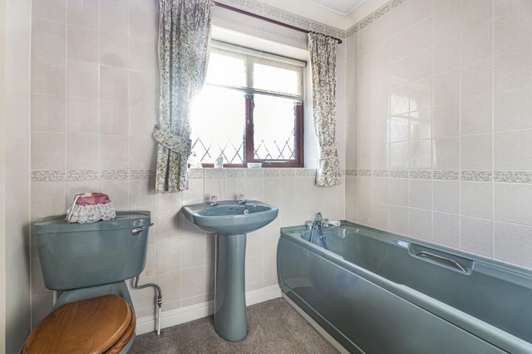 Images for Churchfields, Staverton, NN11