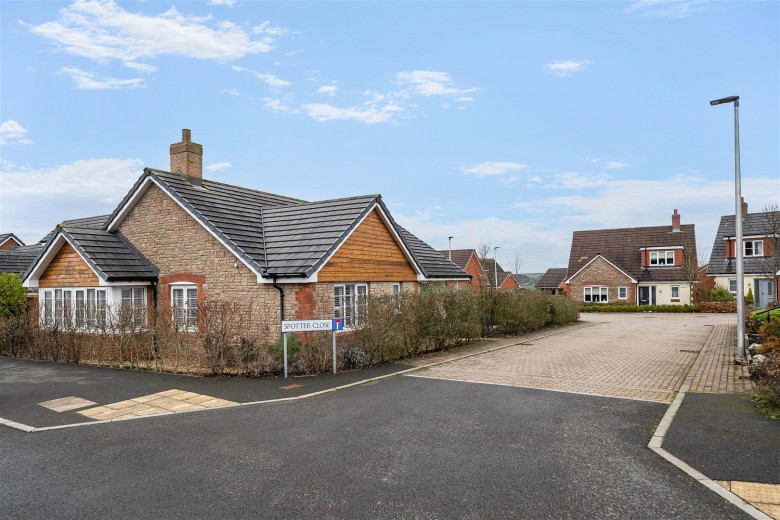 Click the photo for more details of South Molton